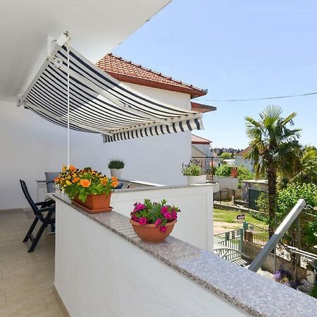Apartment Vesna Zadar Bagian luar foto