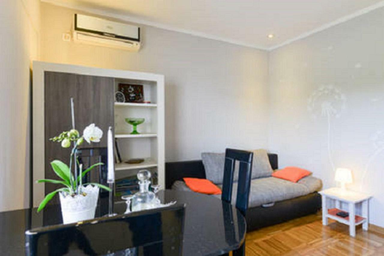 Apartment Vesna Zadar Bagian luar foto