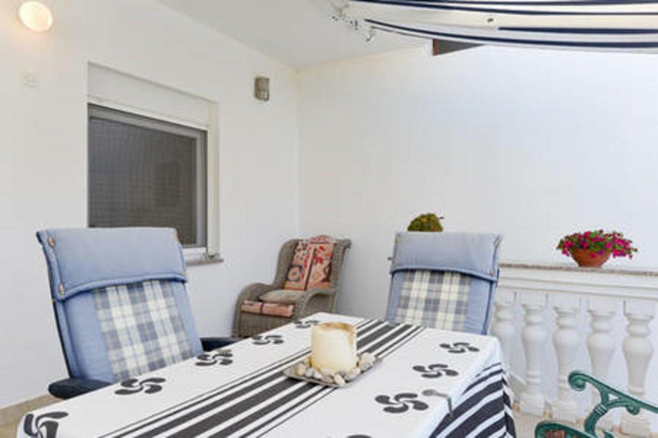 Apartment Vesna Zadar Bagian luar foto